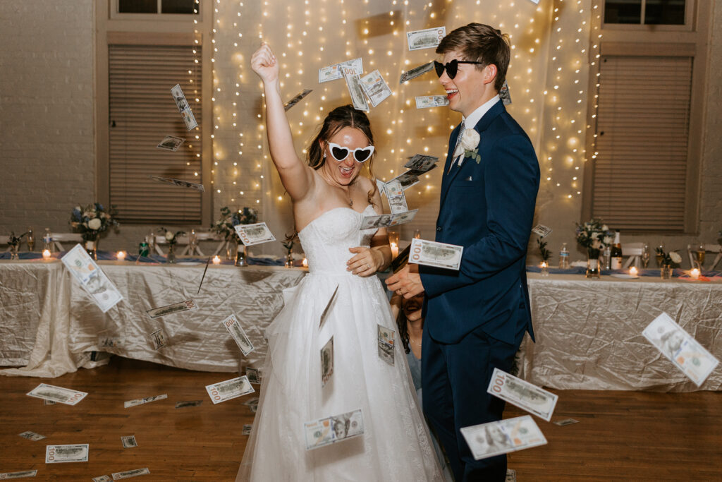 ways to make cash at your wedding other than the dollar dance