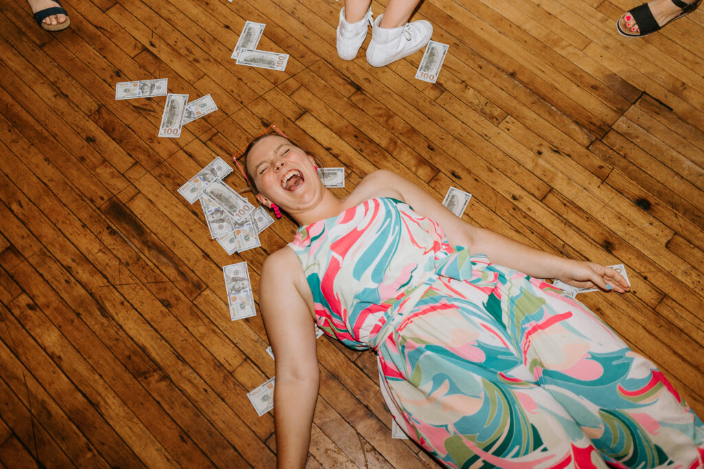 ways to make cash at your wedding other than the dollar dance